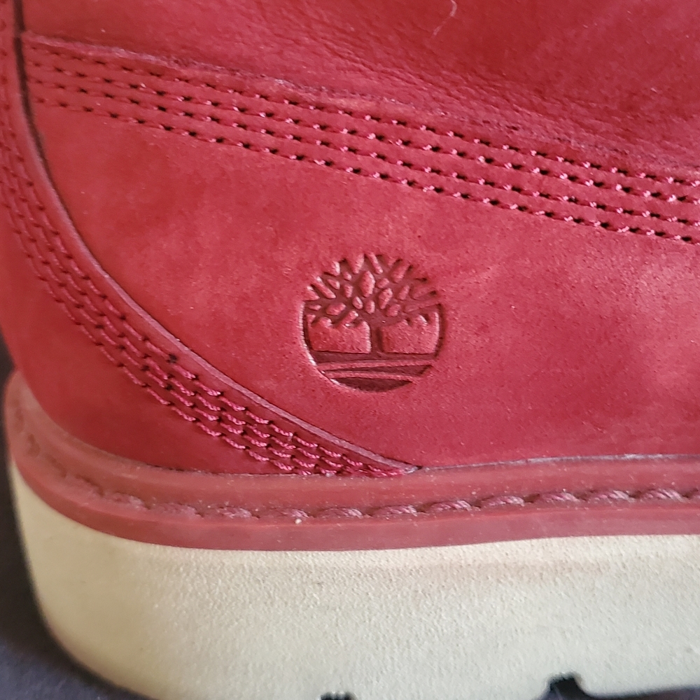 Shoes - Picture 2 of 6